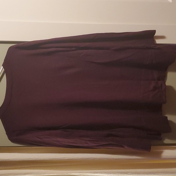 R Essentials sweater - Picture 3 of 4